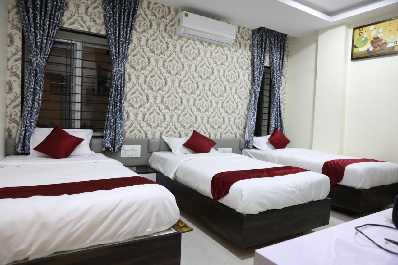 Sunshine International Boarding & Lodging Belur  Bagian luar foto